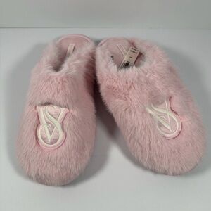 Victoria's Secret Soft Pink Plush Slippers
